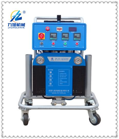 聚氨酯發泡設備型号：JNJX-Q5600型